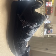 WOMENS UGG LOWMEL BLACK BRAND