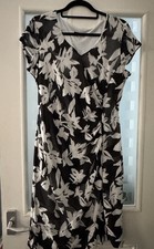 Roman Ladies Black & White