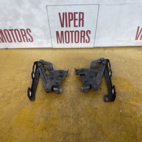 Vauxhall corsa bonnet hinges - d,