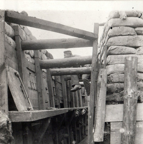 Wwi german soldiers trench - german,