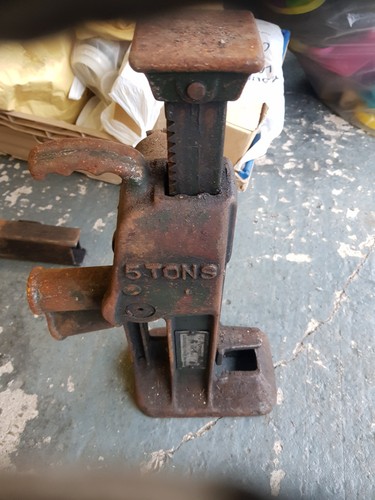 Ton toe jack with extension - jack,