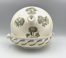 Wedgwood Eric Ravilious Garden pattern tureen - 1953