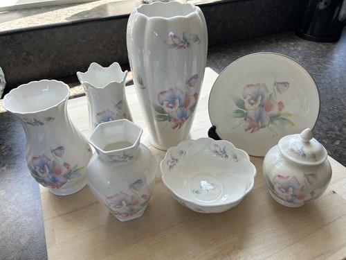 Aynsley fine bone - bone, china