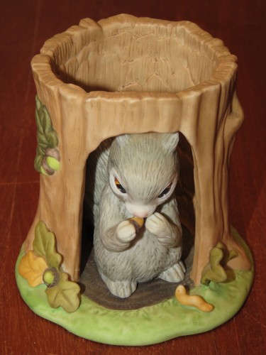 Vintage woodlands surprises - vintage,