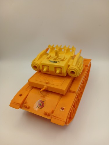 Ufo missile tank 1970s - (shado),