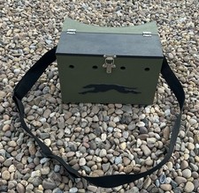 FERRET BOW BACK PAINTED CARRY