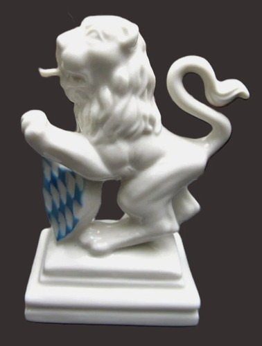 Original porcelain figure - original,