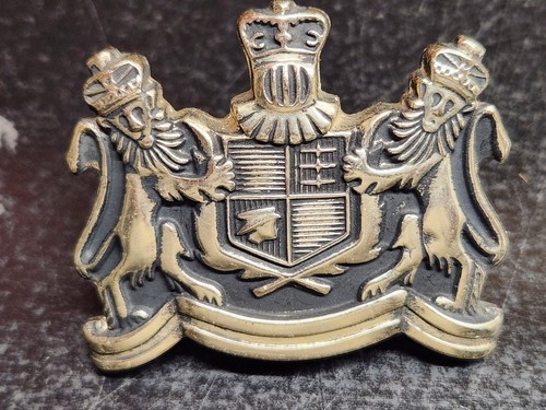 Kbc canada royal coat - canada, arms