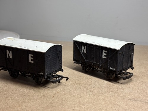 Hornby r6422 closed van - r6422,