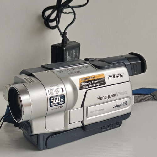 Sony handycam ccd trv218e - sony, hi8