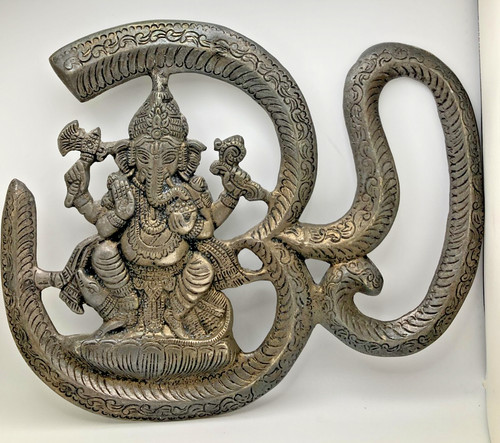 Wall hanging statue metal - wall,