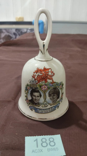 Vintage 1981 prince charles - prince,