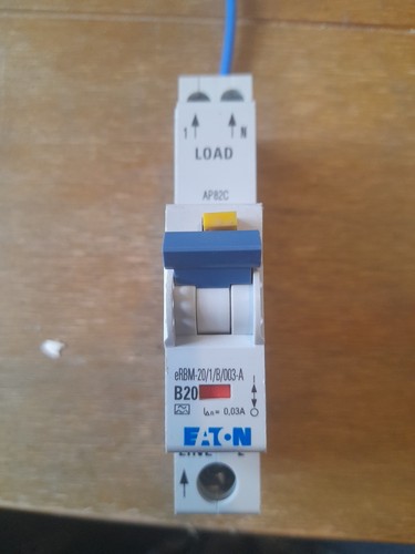 Eaton b20 embh120r30c rcbo - b20,