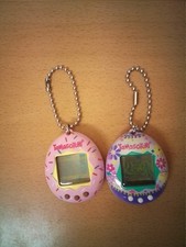 2 Bandai Tamagotchi Gen 1