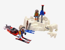 Playmobil Action Arctic Explorers with Figures and Polar Bears