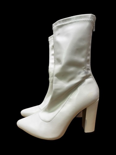 Pointed faux leather sock - pointed,