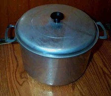 POT with LID Comet The Popular