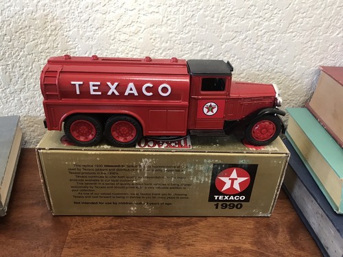 Ertl 1930 texaco - 1930,
