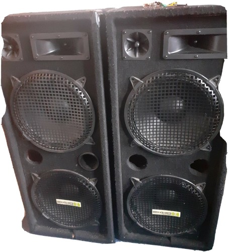Ekho carpet speakers - carpet,