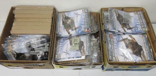 Hachette build model - build, a