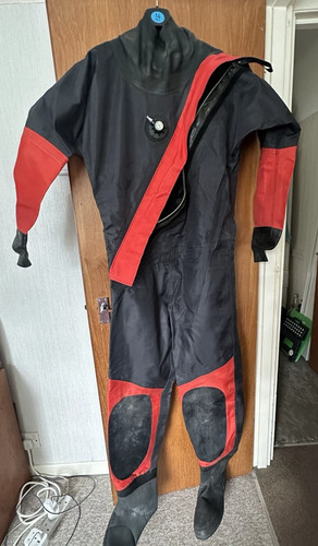Aquatek drysuit size large - size,