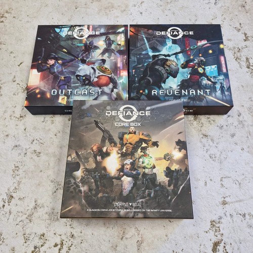 Infinity defiance core - core, box