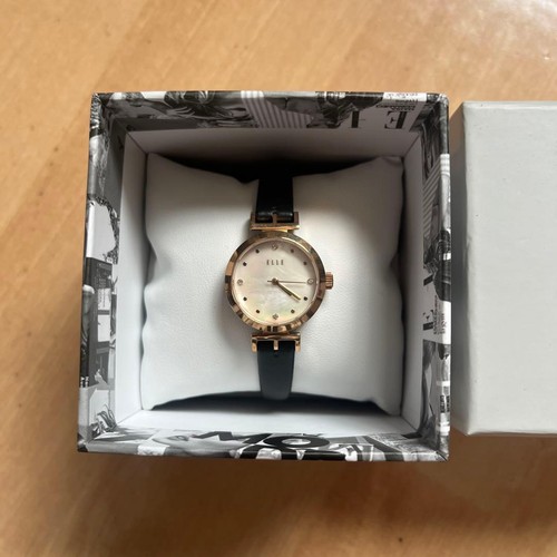 Elle watch wristwatch - watch,