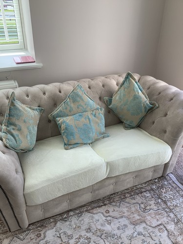 Beautiful filled throw - filled,