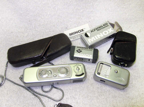Vintage minox spy camera - camera, w/