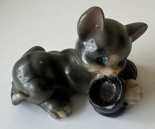Vintage blue eyed - grey, tabby