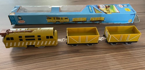 Rare tomy motor road and - tomy,