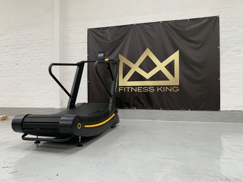 Curved air runner tread - air,