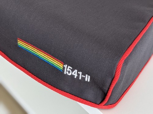 Dust cover compatible with - cover,