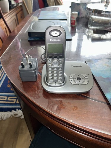 Panasonic tg7321e dect - kx-tg7321e,