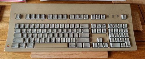 Rare apple extended keyboard - rare,