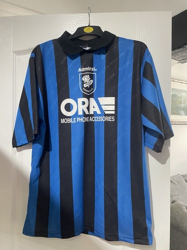 Barnsley blue and - barnsley, black