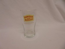 VINTAGE RAVENHEAD GLASS NEWTON & RIDLEY HALF PINT CORONATION STREET