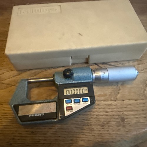 Mitutoyo digital micrometer - digital,
