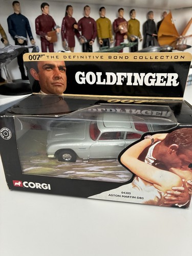 Corgi toys aston - toys,