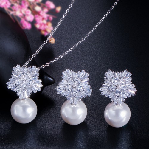 Red cubic zirconia crystal - cubic,