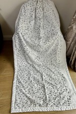 STUNNING KYLIE MINOGUE EVA OYSTER BED THROW