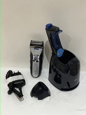 Braun Series 3 Model 390cc Wet&Dry Cleaning Station+travel case