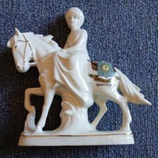 Unmarked crested ware ride - unmarked,