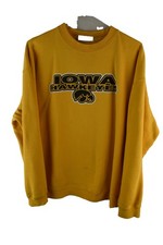 GENUINE ATHLETIC Iowa Hawkeyes Yellow Sweatshirt size M Mens Pullover Jumper