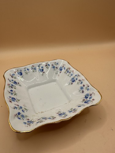 Royal albert memory lane - albert, oval
