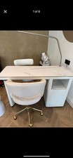  nail desk