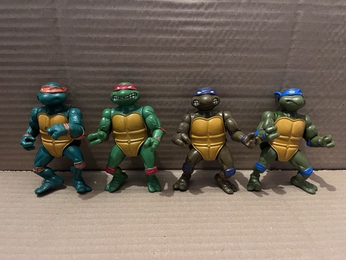 Vintage play mates - mates, teenage