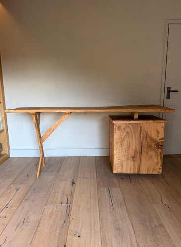 Custom made solid oak live - oak,