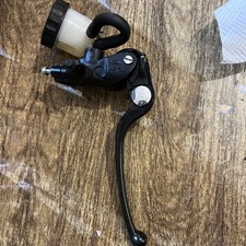 NISSIN TRIUMPH FRONT BRAKE MASTER CYLINDER RADIAL