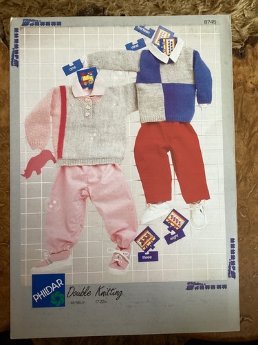 Baby knitting patterns - patterns, dk